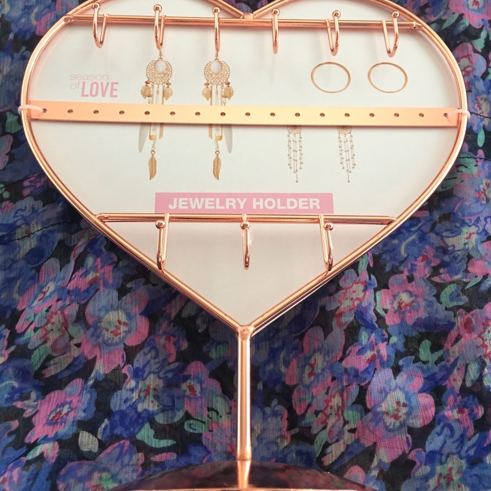 NWT Rose Gold Heart Jewelry Organizing Metal Stand - Picture 3 of 4
